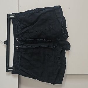 C&C california black 100% linen shorts